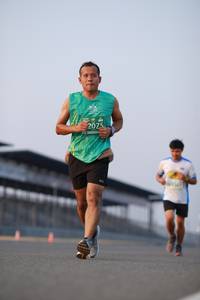 BIB: 2075
                            <button type="button" onclick="openModal(10535419)" class="btn btn-primary btn-sm float-right btn-popup" data-toggle="modal" data-target=".modal-high-quality">
                        <i class="fas fa-shopping-cart"></i> Add to Cart
                    </button>
                                            <button type="button" onclick="isThisMe(10535419, true)" class="btn btn-success btn-sm float-right btn-popup btn-isme hidden" data-toggle="tooltip" data-placement="bottom" title="นี่คือรูปของคุณใช่ไหม คลิกที่นี่เพื่อเอาเข้าอัลบั้ม">
                        <i class="fas fa-plus"></i> Add to album
                    </button>
                    <button type="button" onclick="isThisMe(10535419, false)" class="btn btn-warning btn-sm float-right btn-popup btn-isnotme hidden">
                        <i class="fas fa-ban"></i> Remove from album
                    </button>