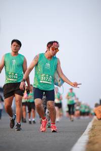 BIB: 51725, 50194
                            <button type="button" onclick="openModal(10539293)" class="btn btn-primary btn-sm float-right btn-popup" data-toggle="modal" data-target=".modal-high-quality">
                        <i class="fas fa-shopping-cart"></i> Add to Cart
                    </button>
                                            <button type="button" onclick="isThisMe(10539293, true)" class="btn btn-success btn-sm float-right btn-popup btn-isme hidden" data-toggle="tooltip" data-placement="bottom" title="นี่คือรูปของคุณใช่ไหม คลิกที่นี่เพื่อเอาเข้าอัลบั้ม">
                        <i class="fas fa-plus"></i> Add to album
                    </button>
                    <button type="button" onclick="isThisMe(10539293, false)" class="btn btn-warning btn-sm float-right btn-popup btn-isnotme hidden">
                        <i class="fas fa-ban"></i> Remove from album
                    </button>