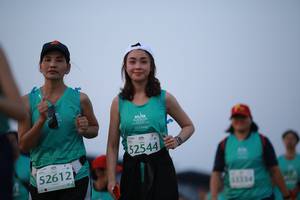 BIB: 52544, 52612, 65334
                            <button type="button" onclick="openModal(10562856)" class="btn btn-primary btn-sm float-right btn-popup" data-toggle="modal" data-target=".modal-high-quality">
                        <i class="fas fa-shopping-cart"></i> Add to Cart
                    </button>
                                            <button type="button" onclick="isThisMe(10562856, true)" class="btn btn-success btn-sm float-right btn-popup btn-isme hidden" data-toggle="tooltip" data-placement="bottom" title="นี่คือรูปของคุณใช่ไหม คลิกที่นี่เพื่อเอาเข้าอัลบั้ม">
                        <i class="fas fa-plus"></i> Add to album
                    </button>
                    <button type="button" onclick="isThisMe(10562856, false)" class="btn btn-warning btn-sm float-right btn-popup btn-isnotme hidden">
                        <i class="fas fa-ban"></i> Remove from album
                    </button>