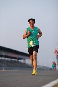 BIB: 355
                            <button type="button" onclick="openModal(10534695)" class="btn btn-primary btn-sm float-right btn-popup" data-toggle="modal" data-target=".modal-high-quality">
                        <i class="fas fa-shopping-cart"></i> Add to Cart
                    </button>
                                            <button type="button" onclick="isThisMe(10534695, true)" class="btn btn-success btn-sm float-right btn-popup btn-isme hidden" data-toggle="tooltip" data-placement="bottom" title="นี่คือรูปของคุณใช่ไหม คลิกที่นี่เพื่อเอาเข้าอัลบั้ม">
                        <i class="fas fa-plus"></i> Add to album
                    </button>
                    <button type="button" onclick="isThisMe(10534695, false)" class="btn btn-warning btn-sm float-right btn-popup btn-isnotme hidden">
                        <i class="fas fa-ban"></i> Remove from album
                    </button>