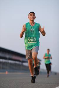 BIB: 50082
                            <button type="button" onclick="openModal(10534586)" class="btn btn-primary btn-sm float-right btn-popup" data-toggle="modal" data-target=".modal-high-quality">
                        <i class="fas fa-shopping-cart"></i> Add to Cart
                    </button>
                                            <button type="button" onclick="isThisMe(10534586, true)" class="btn btn-success btn-sm float-right btn-popup btn-isme hidden" data-toggle="tooltip" data-placement="bottom" title="นี่คือรูปของคุณใช่ไหม คลิกที่นี่เพื่อเอาเข้าอัลบั้ม">
                        <i class="fas fa-plus"></i> Add to album
                    </button>
                    <button type="button" onclick="isThisMe(10534586, false)" class="btn btn-warning btn-sm float-right btn-popup btn-isnotme hidden">
                        <i class="fas fa-ban"></i> Remove from album
                    </button>