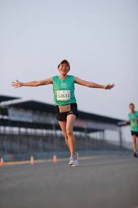 BIB: 52633, 
                            <button type="button" onclick="openModal(10535988)" class="btn btn-primary btn-sm float-right btn-popup" data-toggle="modal" data-target=".modal-high-quality">
                        <i class="fas fa-shopping-cart"></i> Add to Cart
                    </button>
                                            <button type="button" onclick="isThisMe(10535988, true)" class="btn btn-success btn-sm float-right btn-popup btn-isme hidden" data-toggle="tooltip" data-placement="bottom" title="นี่คือรูปของคุณใช่ไหม คลิกที่นี่เพื่อเอาเข้าอัลบั้ม">
                        <i class="fas fa-plus"></i> Add to album
                    </button>
                    <button type="button" onclick="isThisMe(10535988, false)" class="btn btn-warning btn-sm float-right btn-popup btn-isnotme hidden">
                        <i class="fas fa-ban"></i> Remove from album
                    </button>