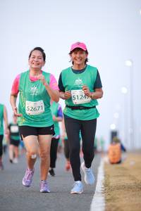 BIB: 5124, 52671
                            <button type="button" onclick="openModal(10542842)" class="btn btn-primary btn-sm float-right btn-popup" data-toggle="modal" data-target=".modal-high-quality">
                        <i class="fas fa-shopping-cart"></i> Add to Cart
                    </button>
                                            <button type="button" onclick="isThisMe(10542842, true)" class="btn btn-success btn-sm float-right btn-popup btn-isme hidden" data-toggle="tooltip" data-placement="bottom" title="นี่คือรูปของคุณใช่ไหม คลิกที่นี่เพื่อเอาเข้าอัลบั้ม">
                        <i class="fas fa-plus"></i> Add to album
                    </button>
                    <button type="button" onclick="isThisMe(10542842, false)" class="btn btn-warning btn-sm float-right btn-popup btn-isnotme hidden">
                        <i class="fas fa-ban"></i> Remove from album
                    </button>