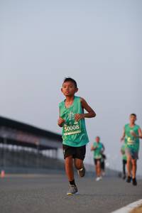 BIB: 50008
                            <button type="button" onclick="openModal(10534451)" class="btn btn-primary btn-sm float-right btn-popup" data-toggle="modal" data-target=".modal-high-quality">
                        <i class="fas fa-shopping-cart"></i> Add to Cart
                    </button>
                                            <button type="button" onclick="isThisMe(10534451, true)" class="btn btn-success btn-sm float-right btn-popup btn-isme hidden" data-toggle="tooltip" data-placement="bottom" title="นี่คือรูปของคุณใช่ไหม คลิกที่นี่เพื่อเอาเข้าอัลบั้ม">
                        <i class="fas fa-plus"></i> Add to album
                    </button>
                    <button type="button" onclick="isThisMe(10534451, false)" class="btn btn-warning btn-sm float-right btn-popup btn-isnotme hidden">
                        <i class="fas fa-ban"></i> Remove from album
                    </button>