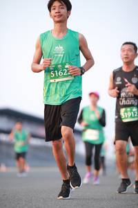 BIB: 51622, 1912
                            <button type="button" onclick="openModal(10540432)" class="btn btn-primary btn-sm float-right btn-popup" data-toggle="modal" data-target=".modal-high-quality">
                        <i class="fas fa-shopping-cart"></i> Add to Cart
                    </button>
                                            <button type="button" onclick="isThisMe(10540432, true)" class="btn btn-success btn-sm float-right btn-popup btn-isme hidden" data-toggle="tooltip" data-placement="bottom" title="นี่คือรูปของคุณใช่ไหม คลิกที่นี่เพื่อเอาเข้าอัลบั้ม">
                        <i class="fas fa-plus"></i> Add to album
                    </button>
                    <button type="button" onclick="isThisMe(10540432, false)" class="btn btn-warning btn-sm float-right btn-popup btn-isnotme hidden">
                        <i class="fas fa-ban"></i> Remove from album
                    </button>