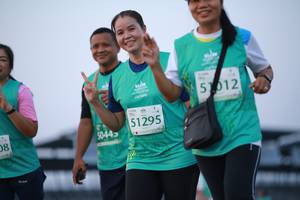 BIB: 51012, 51295, 50445
                            <button type="button" onclick="openModal(10562816)" class="btn btn-primary btn-sm float-right btn-popup" data-toggle="modal" data-target=".modal-high-quality">
                        <i class="fas fa-shopping-cart"></i> Add to Cart
                    </button>
                                            <button type="button" onclick="isThisMe(10562816, true)" class="btn btn-success btn-sm float-right btn-popup btn-isme hidden" data-toggle="tooltip" data-placement="bottom" title="นี่คือรูปของคุณใช่ไหม คลิกที่นี่เพื่อเอาเข้าอัลบั้ม">
                        <i class="fas fa-plus"></i> Add to album
                    </button>
                    <button type="button" onclick="isThisMe(10562816, false)" class="btn btn-warning btn-sm float-right btn-popup btn-isnotme hidden">
                        <i class="fas fa-ban"></i> Remove from album
                    </button>