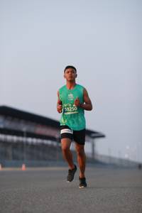 BIB: 50250
                            <button type="button" onclick="openModal(10533859)" class="btn btn-primary btn-sm float-right btn-popup" data-toggle="modal" data-target=".modal-high-quality">
                        <i class="fas fa-shopping-cart"></i> Add to Cart
                    </button>
                                            <button type="button" onclick="isThisMe(10533859, true)" class="btn btn-success btn-sm float-right btn-popup btn-isme hidden" data-toggle="tooltip" data-placement="bottom" title="นี่คือรูปของคุณใช่ไหม คลิกที่นี่เพื่อเอาเข้าอัลบั้ม">
                        <i class="fas fa-plus"></i> Add to album
                    </button>
                    <button type="button" onclick="isThisMe(10533859, false)" class="btn btn-warning btn-sm float-right btn-popup btn-isnotme hidden">
                        <i class="fas fa-ban"></i> Remove from album
                    </button>