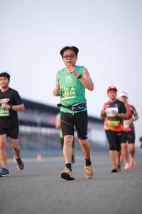 BIB: 5616, 2044
                            <button type="button" onclick="openModal(10538167)" class="btn btn-primary btn-sm float-right btn-popup" data-toggle="modal" data-target=".modal-high-quality">
                        <i class="fas fa-shopping-cart"></i> Add to Cart
                    </button>
                                            <button type="button" onclick="isThisMe(10538167, true)" class="btn btn-success btn-sm float-right btn-popup btn-isme hidden" data-toggle="tooltip" data-placement="bottom" title="นี่คือรูปของคุณใช่ไหม คลิกที่นี่เพื่อเอาเข้าอัลบั้ม">
                        <i class="fas fa-plus"></i> Add to album
                    </button>
                    <button type="button" onclick="isThisMe(10538167, false)" class="btn btn-warning btn-sm float-right btn-popup btn-isnotme hidden">
                        <i class="fas fa-ban"></i> Remove from album
                    </button>