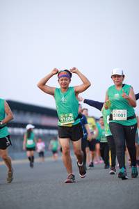 BIB: 51001, 51686
                            <button type="button" onclick="openModal(10543297)" class="btn btn-primary btn-sm float-right btn-popup" data-toggle="modal" data-target=".modal-high-quality">
                        <i class="fas fa-shopping-cart"></i> Add to Cart
                    </button>
                                            <button type="button" onclick="isThisMe(10543297, true)" class="btn btn-success btn-sm float-right btn-popup btn-isme hidden" data-toggle="tooltip" data-placement="bottom" title="นี่คือรูปของคุณใช่ไหม คลิกที่นี่เพื่อเอาเข้าอัลบั้ม">
                        <i class="fas fa-plus"></i> Add to album
                    </button>
                    <button type="button" onclick="isThisMe(10543297, false)" class="btn btn-warning btn-sm float-right btn-popup btn-isnotme hidden">
                        <i class="fas fa-ban"></i> Remove from album
                    </button>