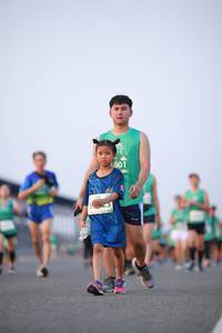 BIB: 1301
                            <button type="button" onclick="openModal(10541345)" class="btn btn-primary btn-sm float-right btn-popup" data-toggle="modal" data-target=".modal-high-quality">
                        <i class="fas fa-shopping-cart"></i> Add to Cart
                    </button>
                                            <button type="button" onclick="isThisMe(10541345, true)" class="btn btn-success btn-sm float-right btn-popup btn-isme hidden" data-toggle="tooltip" data-placement="bottom" title="นี่คือรูปของคุณใช่ไหม คลิกที่นี่เพื่อเอาเข้าอัลบั้ม">
                        <i class="fas fa-plus"></i> Add to album
                    </button>
                    <button type="button" onclick="isThisMe(10541345, false)" class="btn btn-warning btn-sm float-right btn-popup btn-isnotme hidden">
                        <i class="fas fa-ban"></i> Remove from album
                    </button>