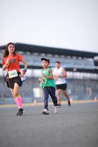 BIB: 2403
                            <button type="button" onclick="openModal(10540228)" class="btn btn-primary btn-sm float-right btn-popup" data-toggle="modal" data-target=".modal-high-quality">
                        <i class="fas fa-shopping-cart"></i> Add to Cart
                    </button>
                                            <button type="button" onclick="isThisMe(10540228, true)" class="btn btn-success btn-sm float-right btn-popup btn-isme hidden" data-toggle="tooltip" data-placement="bottom" title="นี่คือรูปของคุณใช่ไหม คลิกที่นี่เพื่อเอาเข้าอัลบั้ม">
                        <i class="fas fa-plus"></i> Add to album
                    </button>
                    <button type="button" onclick="isThisMe(10540228, false)" class="btn btn-warning btn-sm float-right btn-popup btn-isnotme hidden">
                        <i class="fas fa-ban"></i> Remove from album
                    </button>