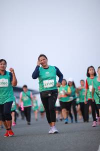 BIB: 3063, 53197
                            <button type="button" onclick="openModal(10543174)" class="btn btn-primary btn-sm float-right btn-popup" data-toggle="modal" data-target=".modal-high-quality">
                        <i class="fas fa-shopping-cart"></i> Add to Cart
                    </button>
                                            <button type="button" onclick="isThisMe(10543174, true)" class="btn btn-success btn-sm float-right btn-popup btn-isme hidden" data-toggle="tooltip" data-placement="bottom" title="นี่คือรูปของคุณใช่ไหม คลิกที่นี่เพื่อเอาเข้าอัลบั้ม">
                        <i class="fas fa-plus"></i> Add to album
                    </button>
                    <button type="button" onclick="isThisMe(10543174, false)" class="btn btn-warning btn-sm float-right btn-popup btn-isnotme hidden">
                        <i class="fas fa-ban"></i> Remove from album
                    </button>