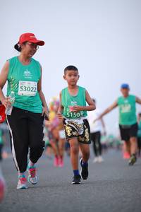 BIB: 53022, 51503
                            <button type="button" onclick="openModal(10542919)" class="btn btn-primary btn-sm float-right btn-popup" data-toggle="modal" data-target=".modal-high-quality">
                        <i class="fas fa-shopping-cart"></i> Add to Cart
                    </button>
                                            <button type="button" onclick="isThisMe(10542919, true)" class="btn btn-success btn-sm float-right btn-popup btn-isme hidden" data-toggle="tooltip" data-placement="bottom" title="นี่คือรูปของคุณใช่ไหม คลิกที่นี่เพื่อเอาเข้าอัลบั้ม">
                        <i class="fas fa-plus"></i> Add to album
                    </button>
                    <button type="button" onclick="isThisMe(10542919, false)" class="btn btn-warning btn-sm float-right btn-popup btn-isnotme hidden">
                        <i class="fas fa-ban"></i> Remove from album
                    </button>