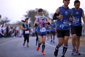 BIB: 41228, 4019, 4309
                            <button type="button" onclick="openModal(12892569)" class="btn btn-primary btn-sm float-right btn-popup" data-toggle="modal" data-target=".modal-high-quality">
                        <i class="fas fa-shopping-cart"></i> Add to Cart
                    </button>
                                            <button type="button" onclick="isThisMe(12892569, true)" class="btn btn-success btn-sm float-right btn-popup btn-isme hidden" data-toggle="tooltip" data-placement="bottom" title="นี่คือรูปของคุณใช่ไหม คลิกที่นี่เพื่อเอาเข้าอัลบั้ม">
                        <i class="fas fa-plus"></i> Add to album
                    </button>
                    <button type="button" onclick="isThisMe(12892569, false)" class="btn btn-warning btn-sm float-right btn-popup btn-isnotme hidden">
                        <i class="fas fa-ban"></i> Remove from album
                    </button>