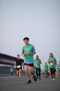 BIB: 502
                            <button type="button" onclick="openModal(10538648)" class="btn btn-primary btn-sm float-right btn-popup" data-toggle="modal" data-target=".modal-high-quality">
                        <i class="fas fa-shopping-cart"></i> Add to Cart
                    </button>
                                            <button type="button" onclick="isThisMe(10538648, true)" class="btn btn-success btn-sm float-right btn-popup btn-isme hidden" data-toggle="tooltip" data-placement="bottom" title="นี่คือรูปของคุณใช่ไหม คลิกที่นี่เพื่อเอาเข้าอัลบั้ม">
                        <i class="fas fa-plus"></i> Add to album
                    </button>
                    <button type="button" onclick="isThisMe(10538648, false)" class="btn btn-warning btn-sm float-right btn-popup btn-isnotme hidden">
                        <i class="fas fa-ban"></i> Remove from album
                    </button>