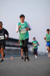 BIB: 50718, 2647
                            <button type="button" onclick="openModal(10537032)" class="btn btn-primary btn-sm float-right btn-popup" data-toggle="modal" data-target=".modal-high-quality">
                        <i class="fas fa-shopping-cart"></i> Add to Cart
                    </button>
                                            <button type="button" onclick="isThisMe(10537032, true)" class="btn btn-success btn-sm float-right btn-popup btn-isme hidden" data-toggle="tooltip" data-placement="bottom" title="นี่คือรูปของคุณใช่ไหม คลิกที่นี่เพื่อเอาเข้าอัลบั้ม">
                        <i class="fas fa-plus"></i> Add to album
                    </button>
                    <button type="button" onclick="isThisMe(10537032, false)" class="btn btn-warning btn-sm float-right btn-popup btn-isnotme hidden">
                        <i class="fas fa-ban"></i> Remove from album
                    </button>