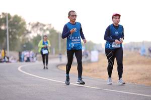 BIB: 44060
                            <button type="button" onclick="openModal(12896101)" class="btn btn-primary btn-sm float-right btn-popup" data-toggle="modal" data-target=".modal-high-quality">
                        <i class="fas fa-shopping-cart"></i> Add to Cart
                    </button>
                                            <button type="button" onclick="isThisMe(12896101, true)" class="btn btn-success btn-sm float-right btn-popup btn-isme hidden" data-toggle="tooltip" data-placement="bottom" title="นี่คือรูปของคุณใช่ไหม คลิกที่นี่เพื่อเอาเข้าอัลบั้ม">
                        <i class="fas fa-plus"></i> Add to album
                    </button>
                    <button type="button" onclick="isThisMe(12896101, false)" class="btn btn-warning btn-sm float-right btn-popup btn-isnotme hidden">
                        <i class="fas fa-ban"></i> Remove from album
                    </button>