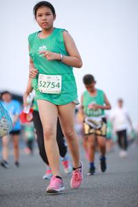 BIB: 52754
                            <button type="button" onclick="openModal(10542917)" class="btn btn-primary btn-sm float-right btn-popup" data-toggle="modal" data-target=".modal-high-quality">
                        <i class="fas fa-shopping-cart"></i> Add to Cart
                    </button>
                                            <button type="button" onclick="isThisMe(10542917, true)" class="btn btn-success btn-sm float-right btn-popup btn-isme hidden" data-toggle="tooltip" data-placement="bottom" title="นี่คือรูปของคุณใช่ไหม คลิกที่นี่เพื่อเอาเข้าอัลบั้ม">
                        <i class="fas fa-plus"></i> Add to album
                    </button>
                    <button type="button" onclick="isThisMe(10542917, false)" class="btn btn-warning btn-sm float-right btn-popup btn-isnotme hidden">
                        <i class="fas fa-ban"></i> Remove from album
                    </button>