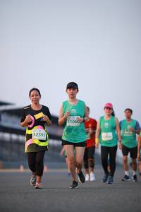 BIB: 51066, 52593, 12936
                            <button type="button" onclick="openModal(10540740)" class="btn btn-primary btn-sm float-right btn-popup" data-toggle="modal" data-target=".modal-high-quality">
                        <i class="fas fa-shopping-cart"></i> Add to Cart
                    </button>
                                            <button type="button" onclick="isThisMe(10540740, true)" class="btn btn-success btn-sm float-right btn-popup btn-isme hidden" data-toggle="tooltip" data-placement="bottom" title="นี่คือรูปของคุณใช่ไหม คลิกที่นี่เพื่อเอาเข้าอัลบั้ม">
                        <i class="fas fa-plus"></i> Add to album
                    </button>
                    <button type="button" onclick="isThisMe(10540740, false)" class="btn btn-warning btn-sm float-right btn-popup btn-isnotme hidden">
                        <i class="fas fa-ban"></i> Remove from album
                    </button>