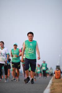 BIB: 70306, 52989
                            <button type="button" onclick="openModal(10540716)" class="btn btn-primary btn-sm float-right btn-popup" data-toggle="modal" data-target=".modal-high-quality">
                        <i class="fas fa-shopping-cart"></i> Add to Cart
                    </button>
                                            <button type="button" onclick="isThisMe(10540716, true)" class="btn btn-success btn-sm float-right btn-popup btn-isme hidden" data-toggle="tooltip" data-placement="bottom" title="นี่คือรูปของคุณใช่ไหม คลิกที่นี่เพื่อเอาเข้าอัลบั้ม">
                        <i class="fas fa-plus"></i> Add to album
                    </button>
                    <button type="button" onclick="isThisMe(10540716, false)" class="btn btn-warning btn-sm float-right btn-popup btn-isnotme hidden">
                        <i class="fas fa-ban"></i> Remove from album
                    </button>