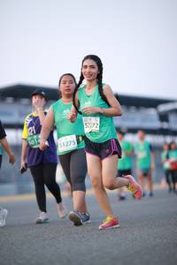 BIB: 52272, 5014, 1275
                            <button type="button" onclick="openModal(10543196)" class="btn btn-primary btn-sm float-right btn-popup" data-toggle="modal" data-target=".modal-high-quality">
                        <i class="fas fa-shopping-cart"></i> Add to Cart
                    </button>
                                            <button type="button" onclick="isThisMe(10543196, true)" class="btn btn-success btn-sm float-right btn-popup btn-isme hidden" data-toggle="tooltip" data-placement="bottom" title="นี่คือรูปของคุณใช่ไหม คลิกที่นี่เพื่อเอาเข้าอัลบั้ม">
                        <i class="fas fa-plus"></i> Add to album
                    </button>
                    <button type="button" onclick="isThisMe(10543196, false)" class="btn btn-warning btn-sm float-right btn-popup btn-isnotme hidden">
                        <i class="fas fa-ban"></i> Remove from album
                    </button>