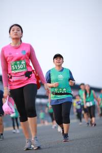 BIB: 51501
                            <button type="button" onclick="openModal(10543140)" class="btn btn-primary btn-sm float-right btn-popup" data-toggle="modal" data-target=".modal-high-quality">
                        <i class="fas fa-shopping-cart"></i> Add to Cart
                    </button>
                                            <button type="button" onclick="isThisMe(10543140, true)" class="btn btn-success btn-sm float-right btn-popup btn-isme hidden" data-toggle="tooltip" data-placement="bottom" title="นี่คือรูปของคุณใช่ไหม คลิกที่นี่เพื่อเอาเข้าอัลบั้ม">
                        <i class="fas fa-plus"></i> Add to album
                    </button>
                    <button type="button" onclick="isThisMe(10543140, false)" class="btn btn-warning btn-sm float-right btn-popup btn-isnotme hidden">
                        <i class="fas fa-ban"></i> Remove from album
                    </button>