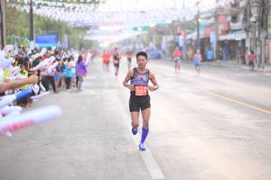 BIB: 25528
                            <button type="button" onclick="openModal(12297469)" class="btn btn-primary btn-sm float-right btn-popup" data-toggle="modal" data-target=".modal-high-quality">
                        <i class="fas fa-shopping-cart"></i> Add to Cart
                    </button>
                                            <button type="button" onclick="isThisMe(12297469, true)" class="btn btn-success btn-sm float-right btn-popup btn-isme hidden" data-toggle="tooltip" data-placement="bottom" title="นี่คือรูปของคุณใช่ไหม คลิกที่นี่เพื่อเอาเข้าอัลบั้ม">
                        <i class="fas fa-plus"></i> Add to album
                    </button>
                    <button type="button" onclick="isThisMe(12297469, false)" class="btn btn-warning btn-sm float-right btn-popup btn-isnotme hidden">
                        <i class="fas fa-ban"></i> Remove from album
                    </button>
