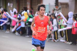 BIB: 21504
                            <button type="button" onclick="openModal(12295163)" class="btn btn-primary btn-sm float-right btn-popup" data-toggle="modal" data-target=".modal-high-quality">
                        <i class="fas fa-shopping-cart"></i> Add to Cart
                    </button>
                                            <button type="button" onclick="isThisMe(12295163, true)" class="btn btn-success btn-sm float-right btn-popup btn-isme hidden" data-toggle="tooltip" data-placement="bottom" title="นี่คือรูปของคุณใช่ไหม คลิกที่นี่เพื่อเอาเข้าอัลบั้ม">
                        <i class="fas fa-plus"></i> Add to album
                    </button>
                    <button type="button" onclick="isThisMe(12295163, false)" class="btn btn-warning btn-sm float-right btn-popup btn-isnotme hidden">
                        <i class="fas fa-ban"></i> Remove from album
                    </button>