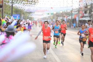 BIB: 26477, 27041
                            <button type="button" onclick="openModal(12436889)" class="btn btn-primary btn-sm float-right btn-popup" data-toggle="modal" data-target=".modal-high-quality">
                        <i class="fas fa-shopping-cart"></i> Add to Cart
                    </button>
                                            <button type="button" onclick="isThisMe(12436889, true)" class="btn btn-success btn-sm float-right btn-popup btn-isme hidden" data-toggle="tooltip" data-placement="bottom" title="นี่คือรูปของคุณใช่ไหม คลิกที่นี่เพื่อเอาเข้าอัลบั้ม">
                        <i class="fas fa-plus"></i> Add to album
                    </button>
                    <button type="button" onclick="isThisMe(12436889, false)" class="btn btn-warning btn-sm float-right btn-popup btn-isnotme hidden">
                        <i class="fas fa-ban"></i> Remove from album
                    </button>