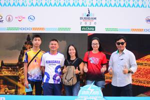 BIB: 019, 2110
                            <button type="button" onclick="openModal(10510940)" class="btn btn-primary btn-sm float-right btn-popup" data-toggle="modal" data-target=".modal-high-quality">
                        <i class="fas fa-shopping-cart"></i> Add to Cart
                    </button>
                                            <button type="button" onclick="isThisMe(10510940, true)" class="btn btn-success btn-sm float-right btn-popup btn-isme hidden" data-toggle="tooltip" data-placement="bottom" title="นี่คือรูปของคุณใช่ไหม คลิกที่นี่เพื่อเอาเข้าอัลบั้ม">
                        <i class="fas fa-plus"></i> Add to album
                    </button>
                    <button type="button" onclick="isThisMe(10510940, false)" class="btn btn-warning btn-sm float-right btn-popup btn-isnotme hidden">
                        <i class="fas fa-ban"></i> Remove from album
                    </button>