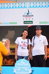 BIB: 
                            <button type="button" onclick="openModal(10511028)" class="btn btn-primary btn-sm float-right btn-popup" data-toggle="modal" data-target=".modal-high-quality">
                        <i class="fas fa-shopping-cart"></i> Add to Cart
                    </button>
                                            <button type="button" onclick="isThisMe(10511028, true)" class="btn btn-success btn-sm float-right btn-popup btn-isme hidden" data-toggle="tooltip" data-placement="bottom" title="นี่คือรูปของคุณใช่ไหม คลิกที่นี่เพื่อเอาเข้าอัลบั้ม">
                        <i class="fas fa-plus"></i> Add to album
                    </button>
                    <button type="button" onclick="isThisMe(10511028, false)" class="btn btn-warning btn-sm float-right btn-popup btn-isnotme hidden">
                        <i class="fas fa-ban"></i> Remove from album
                    </button>