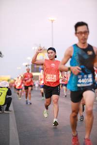 BIB: 20541, 44058
                            <button type="button" onclick="openModal(11988996)" class="btn btn-primary btn-sm float-right btn-popup" data-toggle="modal" data-target=".modal-high-quality">
                        <i class="fas fa-shopping-cart"></i> Add to Cart
                    </button>
                                            <button type="button" onclick="isThisMe(11988996, true)" class="btn btn-success btn-sm float-right btn-popup btn-isme hidden" data-toggle="tooltip" data-placement="bottom" title="นี่คือรูปของคุณใช่ไหม คลิกที่นี่เพื่อเอาเข้าอัลบั้ม">
                        <i class="fas fa-plus"></i> Add to album
                    </button>
                    <button type="button" onclick="isThisMe(11988996, false)" class="btn btn-warning btn-sm float-right btn-popup btn-isnotme hidden">
                        <i class="fas fa-ban"></i> Remove from album
                    </button>