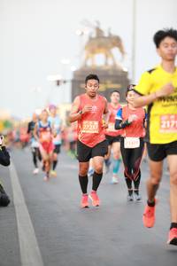 BIB: 2171, 27237, 23478
                            <button type="button" onclick="openModal(12051944)" class="btn btn-primary btn-sm float-right btn-popup" data-toggle="modal" data-target=".modal-high-quality">
                        <i class="fas fa-shopping-cart"></i> Add to Cart
                    </button>
                                            <button type="button" onclick="isThisMe(12051944, true)" class="btn btn-success btn-sm float-right btn-popup btn-isme hidden" data-toggle="tooltip" data-placement="bottom" title="นี่คือรูปของคุณใช่ไหม คลิกที่นี่เพื่อเอาเข้าอัลบั้ม">
                        <i class="fas fa-plus"></i> Add to album
                    </button>
                    <button type="button" onclick="isThisMe(12051944, false)" class="btn btn-warning btn-sm float-right btn-popup btn-isnotme hidden">
                        <i class="fas fa-ban"></i> Remove from album
                    </button>