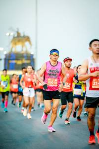 BIB: 214, 26010
                            <button type="button" onclick="openModal(12915136)" class="btn btn-primary btn-sm float-right btn-popup" data-toggle="modal" data-target=".modal-high-quality">
                        <i class="fas fa-shopping-cart"></i> Add to Cart
                    </button>
                                            <button type="button" onclick="isThisMe(12915136, true)" class="btn btn-success btn-sm float-right btn-popup btn-isme hidden" data-toggle="tooltip" data-placement="bottom" title="นี่คือรูปของคุณใช่ไหม คลิกที่นี่เพื่อเอาเข้าอัลบั้ม">
                        <i class="fas fa-plus"></i> Add to album
                    </button>
                    <button type="button" onclick="isThisMe(12915136, false)" class="btn btn-warning btn-sm float-right btn-popup btn-isnotme hidden">
                        <i class="fas fa-ban"></i> Remove from album
                    </button>