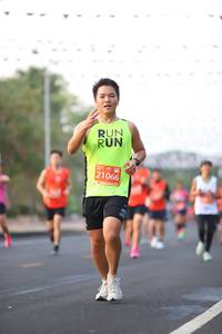 BIB: 21066
                            <button type="button" onclick="openModal(10819331)" class="btn btn-primary btn-sm float-right btn-popup" data-toggle="modal" data-target=".modal-high-quality">
                        <i class="fas fa-shopping-cart"></i> Add to Cart
                    </button>
                                            <button type="button" onclick="isThisMe(10819331, true)" class="btn btn-success btn-sm float-right btn-popup btn-isme hidden" data-toggle="tooltip" data-placement="bottom" title="นี่คือรูปของคุณใช่ไหม คลิกที่นี่เพื่อเอาเข้าอัลบั้ม">
                        <i class="fas fa-plus"></i> Add to album
                    </button>
                    <button type="button" onclick="isThisMe(10819331, false)" class="btn btn-warning btn-sm float-right btn-popup btn-isnotme hidden">
                        <i class="fas fa-ban"></i> Remove from album
                    </button>