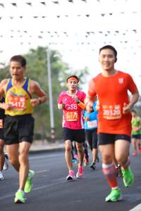 BIB: 412, 20320, 20171
                            <button type="button" onclick="openModal(10812091)" class="btn btn-primary btn-sm float-right btn-popup" data-toggle="modal" data-target=".modal-high-quality">
                        <i class="fas fa-shopping-cart"></i> Add to Cart
                    </button>
                                            <button type="button" onclick="isThisMe(10812091, true)" class="btn btn-success btn-sm float-right btn-popup btn-isme hidden" data-toggle="tooltip" data-placement="bottom" title="นี่คือรูปของคุณใช่ไหม คลิกที่นี่เพื่อเอาเข้าอัลบั้ม">
                        <i class="fas fa-plus"></i> Add to album
                    </button>
                    <button type="button" onclick="isThisMe(10812091, false)" class="btn btn-warning btn-sm float-right btn-popup btn-isnotme hidden">
                        <i class="fas fa-ban"></i> Remove from album
                    </button>