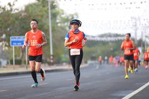 BIB: 21938, 24024
                            <button type="button" onclick="openModal(10820772)" class="btn btn-primary btn-sm float-right btn-popup" data-toggle="modal" data-target=".modal-high-quality">
                        <i class="fas fa-shopping-cart"></i> Add to Cart
                    </button>
                                            <button type="button" onclick="isThisMe(10820772, true)" class="btn btn-success btn-sm float-right btn-popup btn-isme hidden" data-toggle="tooltip" data-placement="bottom" title="นี่คือรูปของคุณใช่ไหม คลิกที่นี่เพื่อเอาเข้าอัลบั้ม">
                        <i class="fas fa-plus"></i> Add to album
                    </button>
                    <button type="button" onclick="isThisMe(10820772, false)" class="btn btn-warning btn-sm float-right btn-popup btn-isnotme hidden">
                        <i class="fas fa-ban"></i> Remove from album
                    </button>