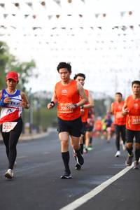BIB: 2085, 2633, 232
                            <button type="button" onclick="openModal(10793747)" class="btn btn-primary btn-sm float-right btn-popup" data-toggle="modal" data-target=".modal-high-quality">
                        <i class="fas fa-shopping-cart"></i> Add to Cart
                    </button>
                                            <button type="button" onclick="isThisMe(10793747, true)" class="btn btn-success btn-sm float-right btn-popup btn-isme hidden" data-toggle="tooltip" data-placement="bottom" title="นี่คือรูปของคุณใช่ไหม คลิกที่นี่เพื่อเอาเข้าอัลบั้ม">
                        <i class="fas fa-plus"></i> Add to album
                    </button>
                    <button type="button" onclick="isThisMe(10793747, false)" class="btn btn-warning btn-sm float-right btn-popup btn-isnotme hidden">
                        <i class="fas fa-ban"></i> Remove from album
                    </button>