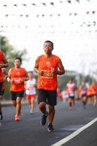 BIB: 21071
                            <button type="button" onclick="openModal(10793267)" class="btn btn-primary btn-sm float-right btn-popup" data-toggle="modal" data-target=".modal-high-quality">
                        <i class="fas fa-shopping-cart"></i> Add to Cart
                    </button>
                                            <button type="button" onclick="isThisMe(10793267, true)" class="btn btn-success btn-sm float-right btn-popup btn-isme hidden" data-toggle="tooltip" data-placement="bottom" title="นี่คือรูปของคุณใช่ไหม คลิกที่นี่เพื่อเอาเข้าอัลบั้ม">
                        <i class="fas fa-plus"></i> Add to album
                    </button>
                    <button type="button" onclick="isThisMe(10793267, false)" class="btn btn-warning btn-sm float-right btn-popup btn-isnotme hidden">
                        <i class="fas fa-ban"></i> Remove from album
                    </button>