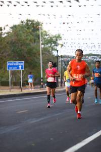 BIB: 1271, 0121, 23150, 002
                            <button type="button" onclick="openModal(10785287)" class="btn btn-primary btn-sm float-right btn-popup" data-toggle="modal" data-target=".modal-high-quality">
                        <i class="fas fa-shopping-cart"></i> Add to Cart
                    </button>
                                            <button type="button" onclick="isThisMe(10785287, true)" class="btn btn-success btn-sm float-right btn-popup btn-isme hidden" data-toggle="tooltip" data-placement="bottom" title="นี่คือรูปของคุณใช่ไหม คลิกที่นี่เพื่อเอาเข้าอัลบั้ม">
                        <i class="fas fa-plus"></i> Add to album
                    </button>
                    <button type="button" onclick="isThisMe(10785287, false)" class="btn btn-warning btn-sm float-right btn-popup btn-isnotme hidden">
                        <i class="fas fa-ban"></i> Remove from album
                    </button>