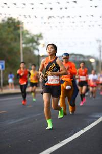 BIB: 28179
                            <button type="button" onclick="openModal(10784604)" class="btn btn-primary btn-sm float-right btn-popup" data-toggle="modal" data-target=".modal-high-quality">
                        <i class="fas fa-shopping-cart"></i> Add to Cart
                    </button>
                                            <button type="button" onclick="isThisMe(10784604, true)" class="btn btn-success btn-sm float-right btn-popup btn-isme hidden" data-toggle="tooltip" data-placement="bottom" title="นี่คือรูปของคุณใช่ไหม คลิกที่นี่เพื่อเอาเข้าอัลบั้ม">
                        <i class="fas fa-plus"></i> Add to album
                    </button>
                    <button type="button" onclick="isThisMe(10784604, false)" class="btn btn-warning btn-sm float-right btn-popup btn-isnotme hidden">
                        <i class="fas fa-ban"></i> Remove from album
                    </button>