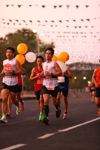 BIB: 2573, 
                            <button type="button" onclick="openModal(10774975)" class="btn btn-primary btn-sm float-right btn-popup" data-toggle="modal" data-target=".modal-high-quality">
                        <i class="fas fa-shopping-cart"></i> Add to Cart
                    </button>
                                            <button type="button" onclick="isThisMe(10774975, true)" class="btn btn-success btn-sm float-right btn-popup btn-isme hidden" data-toggle="tooltip" data-placement="bottom" title="นี่คือรูปของคุณใช่ไหม คลิกที่นี่เพื่อเอาเข้าอัลบั้ม">
                        <i class="fas fa-plus"></i> Add to album
                    </button>
                    <button type="button" onclick="isThisMe(10774975, false)" class="btn btn-warning btn-sm float-right btn-popup btn-isnotme hidden">
                        <i class="fas fa-ban"></i> Remove from album
                    </button>