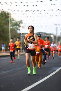 BIB: 28179, 40234
                            <button type="button" onclick="openModal(10784858)" class="btn btn-primary btn-sm float-right btn-popup" data-toggle="modal" data-target=".modal-high-quality">
                        <i class="fas fa-shopping-cart"></i> Add to Cart
                    </button>
                                            <button type="button" onclick="isThisMe(10784858, true)" class="btn btn-success btn-sm float-right btn-popup btn-isme hidden" data-toggle="tooltip" data-placement="bottom" title="นี่คือรูปของคุณใช่ไหม คลิกที่นี่เพื่อเอาเข้าอัลบั้ม">
                        <i class="fas fa-plus"></i> Add to album
                    </button>
                    <button type="button" onclick="isThisMe(10784858, false)" class="btn btn-warning btn-sm float-right btn-popup btn-isnotme hidden">
                        <i class="fas fa-ban"></i> Remove from album
                    </button>