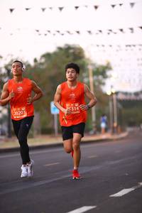 BIB: 20201, 314
                            <button type="button" onclick="openModal(10778551)" class="btn btn-primary btn-sm float-right btn-popup" data-toggle="modal" data-target=".modal-high-quality">
                        <i class="fas fa-shopping-cart"></i> Add to Cart
                    </button>
                                            <button type="button" onclick="isThisMe(10778551, true)" class="btn btn-success btn-sm float-right btn-popup btn-isme hidden" data-toggle="tooltip" data-placement="bottom" title="นี่คือรูปของคุณใช่ไหม คลิกที่นี่เพื่อเอาเข้าอัลบั้ม">
                        <i class="fas fa-plus"></i> Add to album
                    </button>
                    <button type="button" onclick="isThisMe(10778551, false)" class="btn btn-warning btn-sm float-right btn-popup btn-isnotme hidden">
                        <i class="fas fa-ban"></i> Remove from album
                    </button>