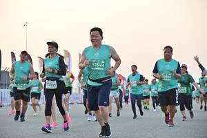 BIB: 51944, 50469, 52335
                            <button type="button" onclick="openModal(10492361)" class="btn btn-primary btn-sm float-right btn-popup" data-toggle="modal" data-target=".modal-high-quality">
                        <i class="fas fa-shopping-cart"></i> Add to Cart
                    </button>
                                            <button type="button" onclick="isThisMe(10492361, true)" class="btn btn-success btn-sm float-right btn-popup btn-isme hidden" data-toggle="tooltip" data-placement="bottom" title="นี่คือรูปของคุณใช่ไหม คลิกที่นี่เพื่อเอาเข้าอัลบั้ม">
                        <i class="fas fa-plus"></i> Add to album
                    </button>
                    <button type="button" onclick="isThisMe(10492361, false)" class="btn btn-warning btn-sm float-right btn-popup btn-isnotme hidden">
                        <i class="fas fa-ban"></i> Remove from album
                    </button>