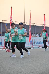 BIB: 2852
                            <button type="button" onclick="openModal(10511371)" class="btn btn-primary btn-sm float-right btn-popup" data-toggle="modal" data-target=".modal-high-quality">
                        <i class="fas fa-shopping-cart"></i> Add to Cart
                    </button>
                                            <button type="button" onclick="isThisMe(10511371, true)" class="btn btn-success btn-sm float-right btn-popup btn-isme hidden" data-toggle="tooltip" data-placement="bottom" title="นี่คือรูปของคุณใช่ไหม คลิกที่นี่เพื่อเอาเข้าอัลบั้ม">
                        <i class="fas fa-plus"></i> Add to album
                    </button>
                    <button type="button" onclick="isThisMe(10511371, false)" class="btn btn-warning btn-sm float-right btn-popup btn-isnotme hidden">
                        <i class="fas fa-ban"></i> Remove from album
                    </button>