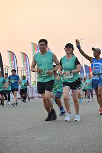 BIB: 5027, 0800, 1577
                            <button type="button" onclick="openModal(10507435)" class="btn btn-primary btn-sm float-right btn-popup" data-toggle="modal" data-target=".modal-high-quality">
                        <i class="fas fa-shopping-cart"></i> Add to Cart
                    </button>
                                            <button type="button" onclick="isThisMe(10507435, true)" class="btn btn-success btn-sm float-right btn-popup btn-isme hidden" data-toggle="tooltip" data-placement="bottom" title="นี่คือรูปของคุณใช่ไหม คลิกที่นี่เพื่อเอาเข้าอัลบั้ม">
                        <i class="fas fa-plus"></i> Add to album
                    </button>
                    <button type="button" onclick="isThisMe(10507435, false)" class="btn btn-warning btn-sm float-right btn-popup btn-isnotme hidden">
                        <i class="fas fa-ban"></i> Remove from album
                    </button>