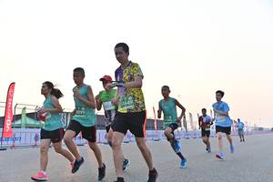 BIB: 099
                            <button type="button" onclick="openModal(10474132)" class="btn btn-primary btn-sm float-right btn-popup" data-toggle="modal" data-target=".modal-high-quality">
                        <i class="fas fa-shopping-cart"></i> Add to Cart
                    </button>
                                            <button type="button" onclick="isThisMe(10474132, true)" class="btn btn-success btn-sm float-right btn-popup btn-isme hidden" data-toggle="tooltip" data-placement="bottom" title="นี่คือรูปของคุณใช่ไหม คลิกที่นี่เพื่อเอาเข้าอัลบั้ม">
                        <i class="fas fa-plus"></i> Add to album
                    </button>
                    <button type="button" onclick="isThisMe(10474132, false)" class="btn btn-warning btn-sm float-right btn-popup btn-isnotme hidden">
                        <i class="fas fa-ban"></i> Remove from album
                    </button>