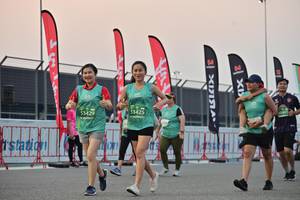 BIB: 53425, 53429
                            <button type="button" onclick="openModal(10528973)" class="btn btn-primary btn-sm float-right btn-popup" data-toggle="modal" data-target=".modal-high-quality">
                        <i class="fas fa-shopping-cart"></i> Add to Cart
                    </button>
                                            <button type="button" onclick="isThisMe(10528973, true)" class="btn btn-success btn-sm float-right btn-popup btn-isme hidden" data-toggle="tooltip" data-placement="bottom" title="นี่คือรูปของคุณใช่ไหม คลิกที่นี่เพื่อเอาเข้าอัลบั้ม">
                        <i class="fas fa-plus"></i> Add to album
                    </button>
                    <button type="button" onclick="isThisMe(10528973, false)" class="btn btn-warning btn-sm float-right btn-popup btn-isnotme hidden">
                        <i class="fas fa-ban"></i> Remove from album
                    </button>