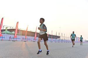 BIB: 1303
                            <button type="button" onclick="openModal(10472748)" class="btn btn-primary btn-sm float-right btn-popup" data-toggle="modal" data-target=".modal-high-quality">
                        <i class="fas fa-shopping-cart"></i> Add to Cart
                    </button>
                                            <button type="button" onclick="isThisMe(10472748, true)" class="btn btn-success btn-sm float-right btn-popup btn-isme hidden" data-toggle="tooltip" data-placement="bottom" title="นี่คือรูปของคุณใช่ไหม คลิกที่นี่เพื่อเอาเข้าอัลบั้ม">
                        <i class="fas fa-plus"></i> Add to album
                    </button>
                    <button type="button" onclick="isThisMe(10472748, false)" class="btn btn-warning btn-sm float-right btn-popup btn-isnotme hidden">
                        <i class="fas fa-ban"></i> Remove from album
                    </button>